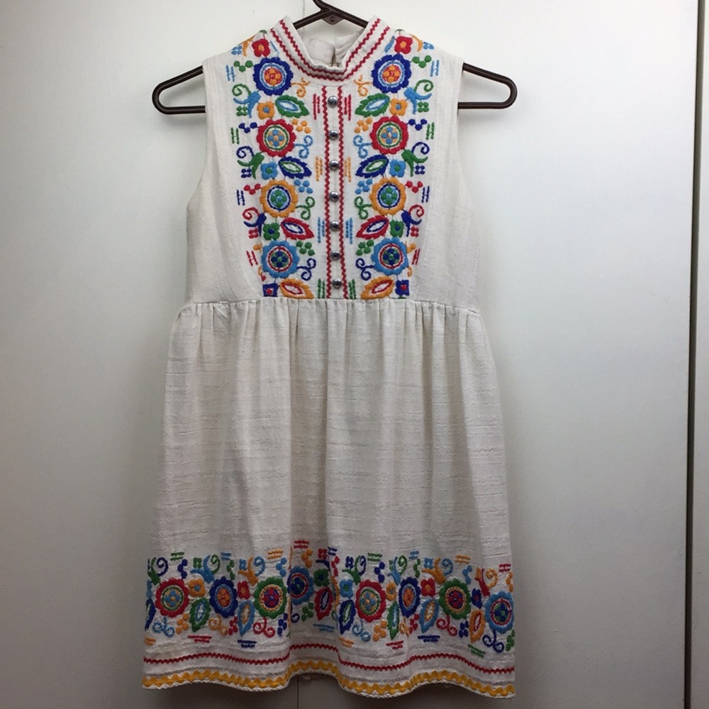 Embroidered Floral Off-White Dress